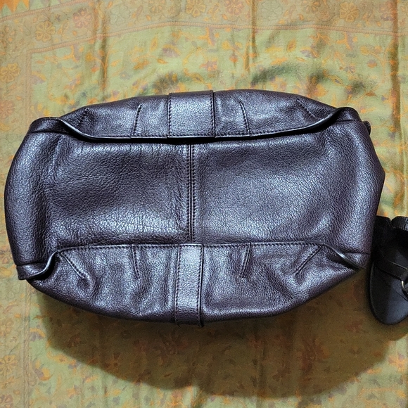 Burberry brown  Bartow  handbag & shoes. - Picture 3 of 12